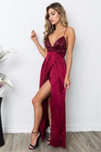 Load image into Gallery viewer, Sheath V-neck Sequined Silk-like Satin Ankle-length Split Front Backless Prom Dresses RS389