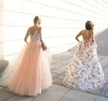 Load image into Gallery viewer, Sparkly A-line Pink Straps Beads Sweetheart Long Backless Appliques Prom Dresses RS636