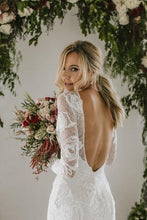 Load image into Gallery viewer, Sheath A Line Long Sleeves Ivory Rustic Lace Backless Scoop Neck Beach Wedding Dresses RS726