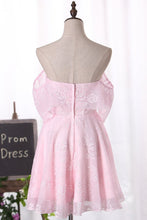 Load image into Gallery viewer, 2024 Lace Sweetheart Homecoming Dresses A Line Short/Mini