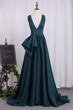 Load image into Gallery viewer, 2023 Deep V Neck Elastic Satin A Line Evening Dresses Sweep Train