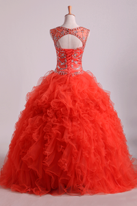 2024 Scoop Quinceanera Dresses Tulle Ball Gown Floor Length With Beading