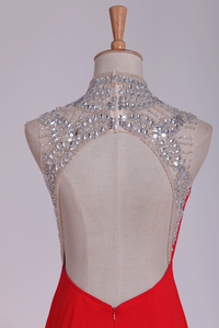 2024 Red High Neck Prom Dresses Sheath/Colum With Beading Sweep Train