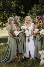 Load image into Gallery viewer, Simple V Neck Green A line Bridesmaid Dresses, Cheap Wedding Party Dresses SRS15599