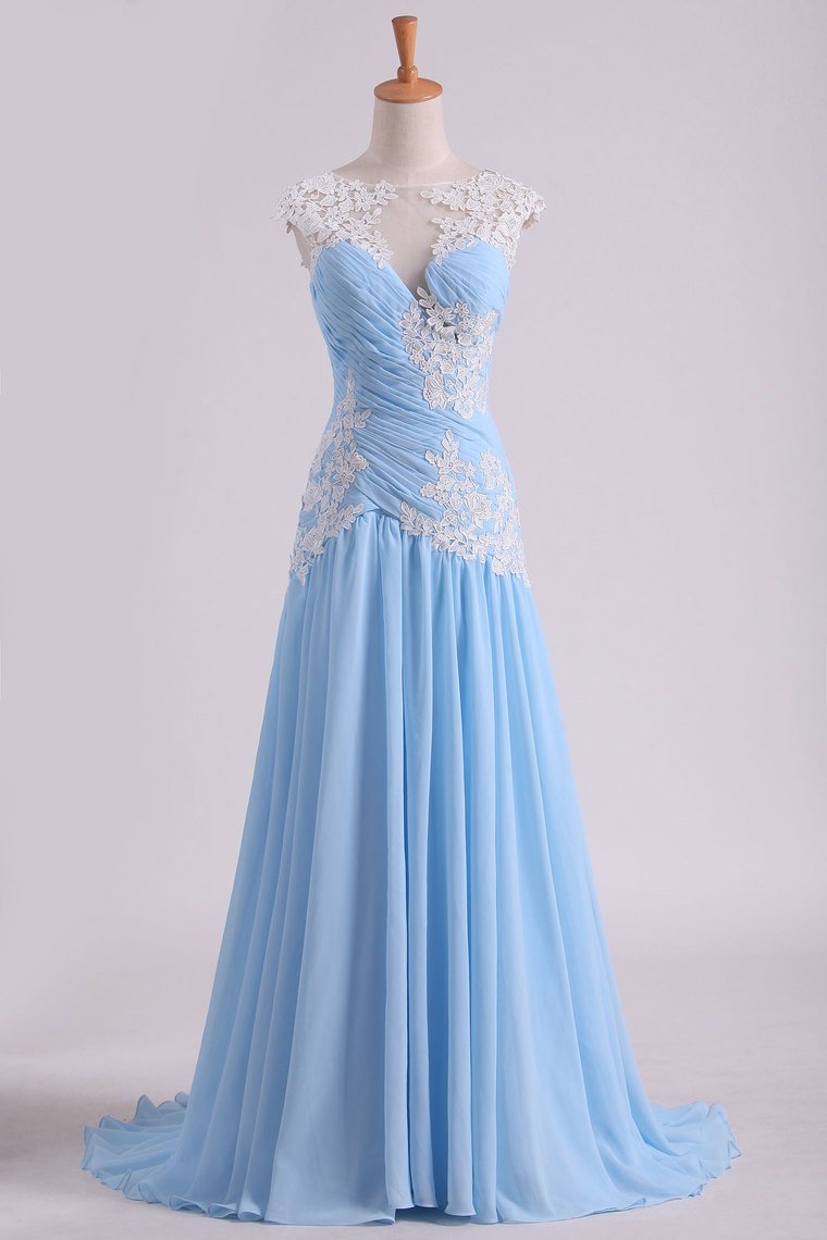 2024 Prom Dress Bateau Neckline Pleated Bodice Pick Up Chiffon Skirt With Applique