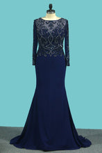 Load image into Gallery viewer, 2023 Mermaid Spandex Scoop Long Sleeves Prom Dresses With Beading Sweep Train