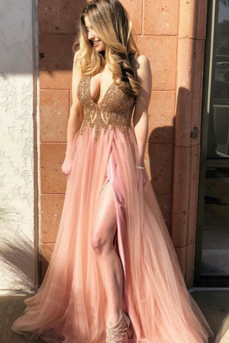 2024 Tulle Prom Dresses A Line V Neck With Beads And Slit Sweep Train