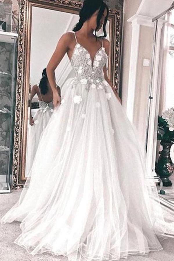 A Line V Neck Tulle Long Ivory Spaghetti Straps Lace Appliques Cheap Prom Dresses RS809