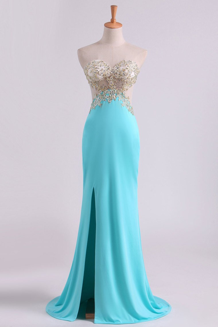2024 Sexy Prom Dresses Sheath With Slit And Applique Sweep Train Spandex