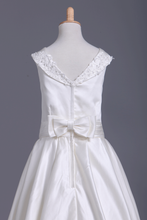 Load image into Gallery viewer, Ankle Length Scoop Flower Girl Dresses A Line Satin With Embroidery And Sash