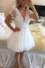 Load image into Gallery viewer, 2024 Chiffon V Neck Short Sleeves With Applique A Line Homecoming Dresses