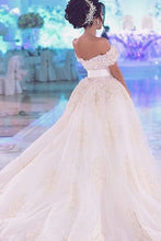 Load image into Gallery viewer, 2024 Off The Shoulder Wedding Dresses Sheath Tulle With Applique And Beads