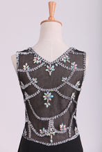 Load image into Gallery viewer, 2024 Black Prom Dresses Scoop Neckline Mermaid Chiffon With Beads And Slit