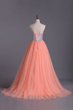 Load image into Gallery viewer, 2024 Glistening Sweetheart Prom Dresses Beaded With Shiny Rhinestone Tulle