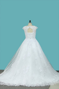 2024 A Line Straps Wedding Dresses Tulle With Applique Sweep Train