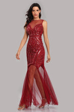 Load image into Gallery viewer, See Through Burgundy Mermaid Bateau Prom Dresses with Beading Tulle Party Dresses SRS15324
