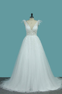 2023 A Line Spaghetti Straps Wedding Dresses Tulle & Lace With Applique Court Train