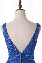 Load image into Gallery viewer, 2024 Homecoming Dresses V Neck Beaded Bodice Above Knee Length A Line