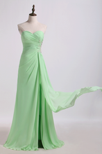 Load image into Gallery viewer, 2024 Prom Dress Column Beaded Floor Length With Slit And Ruffles