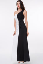 Load image into Gallery viewer, long prom dresses uk
