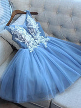 Load image into Gallery viewer, A Line V Neck Blue Tulle Cheap Beads Short Homecoming Dresses with Lace Appliques RS05
