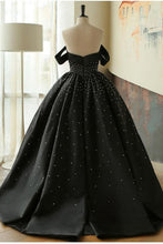 Load image into Gallery viewer, Ball Gown Black Sweetheart Off the Shoulder Satin Beading Prom Quinceanera Dresses RS67