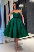 Load image into Gallery viewer, Royal Blue V Neck Satin Strapless Short Prom Dresses with Pockets Homecoming Dresses H1229