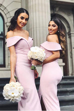 Load image into Gallery viewer, Mermaid Pink Off the Shoulder Sweetheart Prom Dresses Long Bridesmaid Dresses RS915