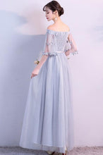 Load image into Gallery viewer, Off the Shoulder Blue Short Sleeve Tulle Bridesmaid Dresses Floor Length Wedding Party Dress RS917