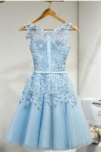 Load image into Gallery viewer, Light Sky Round Neck Tulle Appliques Short Sleeveless Graduation Homecoming Dress RS220