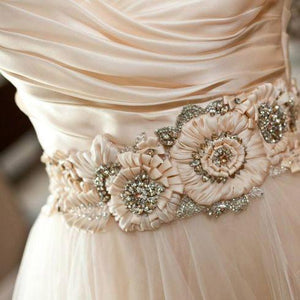 High Quality Ball Gown Ruffles Pink Sweetheart Wedding Dress Waist with Handmade Flowers RS683