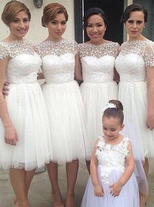 Simple A-line Bateau Knee-Length White Bridesmaid Dresses with Appliques RS480