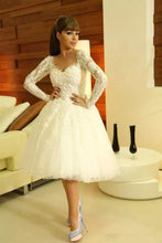 Load image into Gallery viewer, New Elegant Short Long Sleeves Sweetheart Cocktail Dress Ivory Lace Homecoming Dress RS838