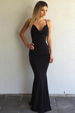 Load image into Gallery viewer, New Arrival Simple Halter Black V-Neck Criss Cross Sleeveless Mermaid Long Prom Dresses RS770