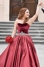 Load image into Gallery viewer, Special Burgundy Velvet Sweetheart Beads Strapless Sash Ruched Satin Prom Dresses RS130