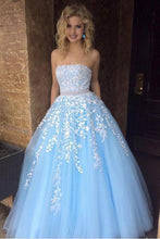 Load image into Gallery viewer, A Line Sky Blue Strapless Lace Appliques Tulle Beads Pockets Floor Length Prom Dresses RS770