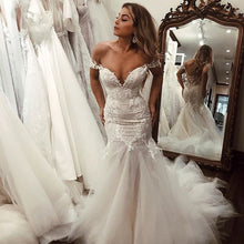 Load image into Gallery viewer, Off the Shoulder Mermaid Tulle Wedding Dresses Lace Appliques Bridal Gown RS448