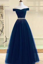 Load image into Gallery viewer, A Line Burgundy Off the Shoulder Lace up Tulle Sweetheart Long Prom Dresses RS141