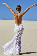 Load image into Gallery viewer, Beach Backless Sexy Mermaid Lace White Open Back Halter V-Neck Summer Wedding Dress RS698