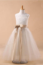 Load image into Gallery viewer, Ball Gown Jewel Sleeveless Bowknot Long Tulle Flower Girl Dresses With Sash GD00009